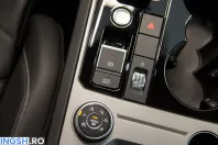 Volkswagen Touareg R-Line din 2023 cu 45.353 km - oferta VOL249967 - foto 28