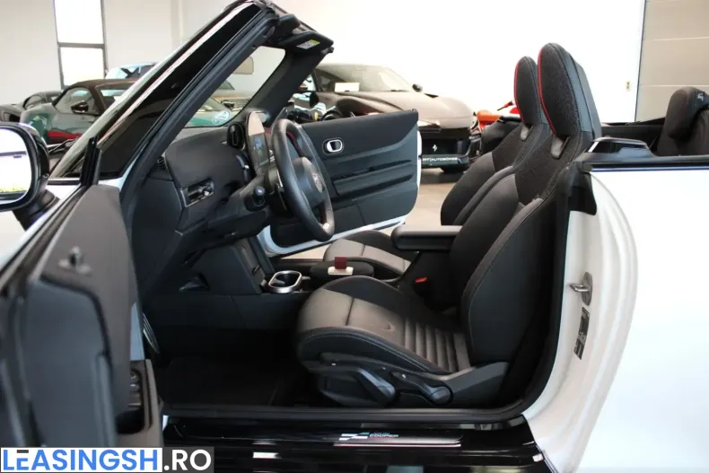 MINI John Cooper Works Cabrio din 2025 cu 7.900 km - oferta MIN249969 - foto 4
