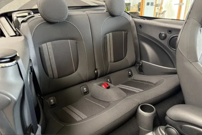 MINI John Cooper Works Cabrio din 2023 cu 39.400 km - oferta MIN249978 - foto 13