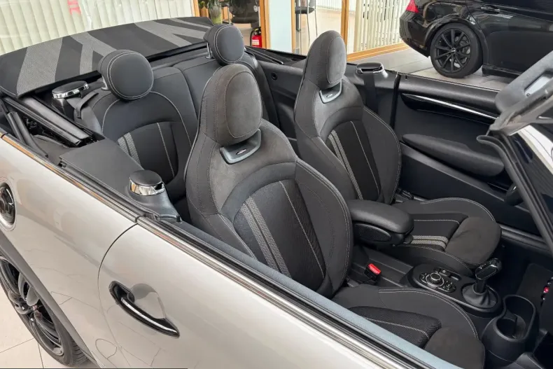 MINI John Cooper Works Cabrio din 2023 cu 39.400 km - oferta MIN249978 - foto 30
