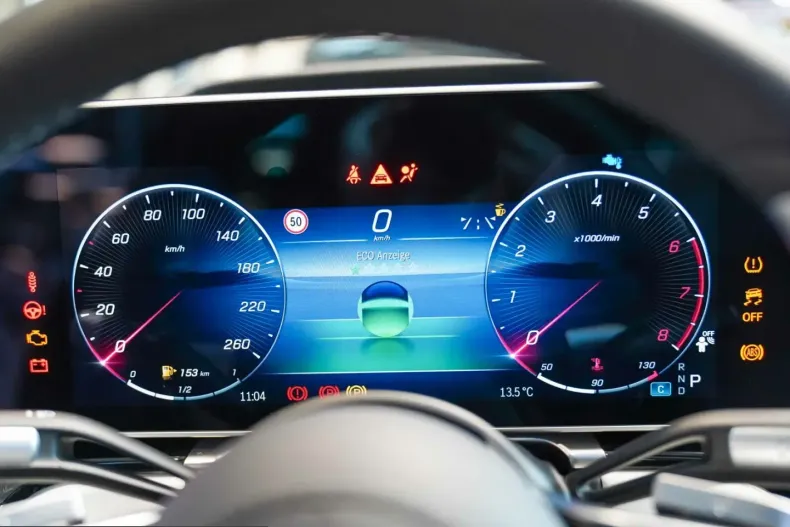 Mercedes-Benz S 680 (Clasa S) din 2025 cu 19.295 km - oferta MER249982 - foto 21