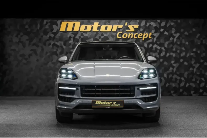 Porsche Cayenne din 2023 cu 55.090 km - oferta POR249983 - foto 4