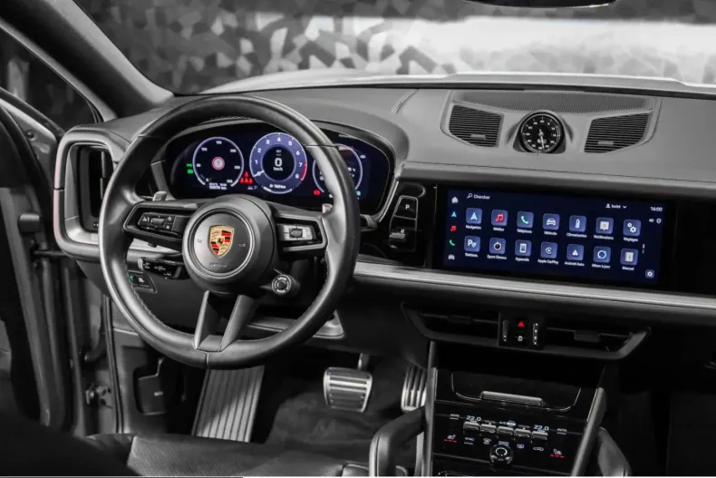 Porsche Cayenne din 2023 cu 55.090 km - oferta POR249983 - foto 8