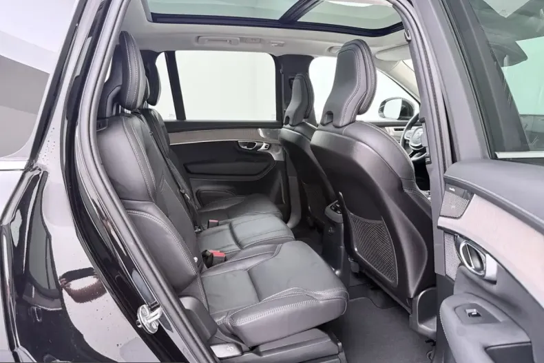 Volvo XC90 din 2025 cu 21.800 km - oferta VOL249988 - foto 25
