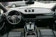 Porsche Cayenne din 2022 cu 66.962 km - oferta POR249993 - foto 12
