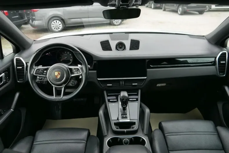 Porsche Cayenne din 2022 cu 66.962 km - oferta POR249993 - foto 12