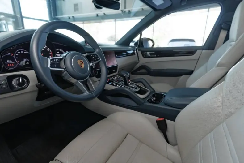 Porsche Cayenne din 2022 cu 53.663 km - oferta POR249994 - foto 5