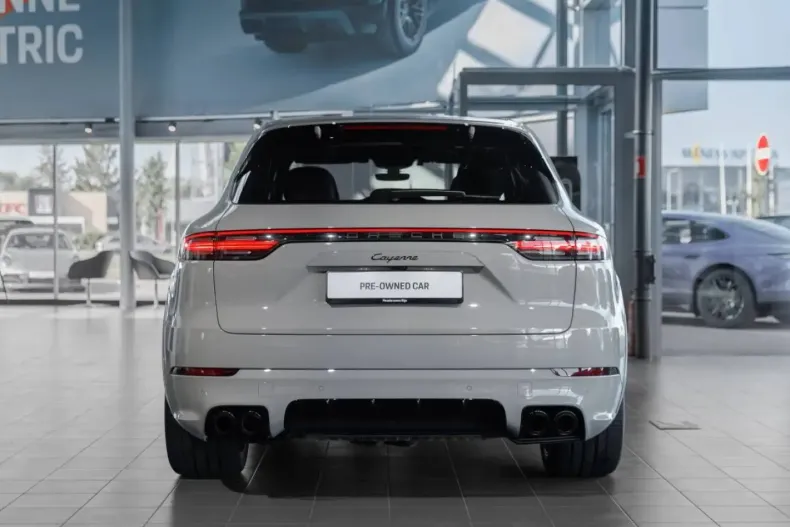 Porsche Cayenne din 2022 cu 53.663 km - oferta POR249994 - foto 6