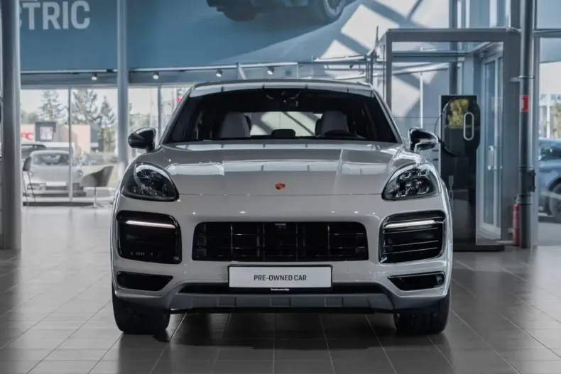 Porsche Cayenne din 2022 cu 53.663 km - oferta POR249994 - foto 8