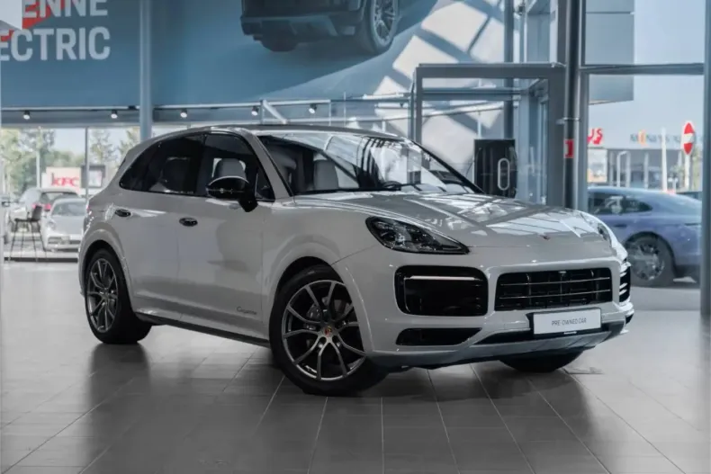 Porsche Cayenne din 2022 cu 53.663 km - oferta POR249994 - foto 9