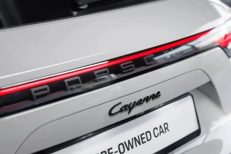 Porsche Cayenne din 2022 cu 53.663 km - oferta POR249994 - foto 12