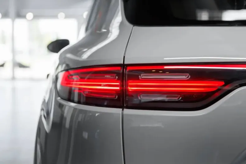 Porsche Cayenne din 2022 cu 53.663 km - oferta POR249994 - foto 13