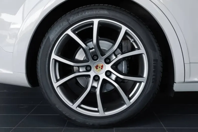 Porsche Cayenne din 2022 cu 53.663 km - oferta POR249994 - foto 16