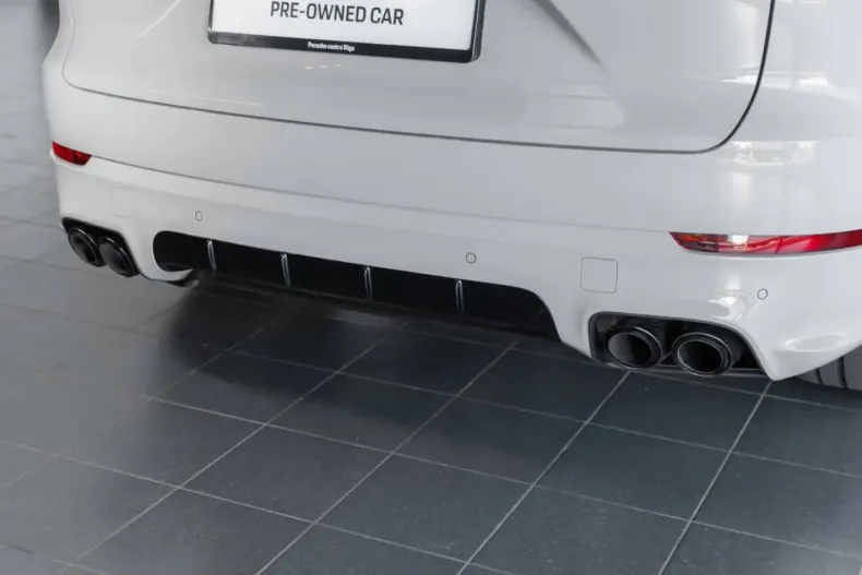 Porsche Cayenne din 2022 cu 53.663 km - oferta POR249994 - foto 38