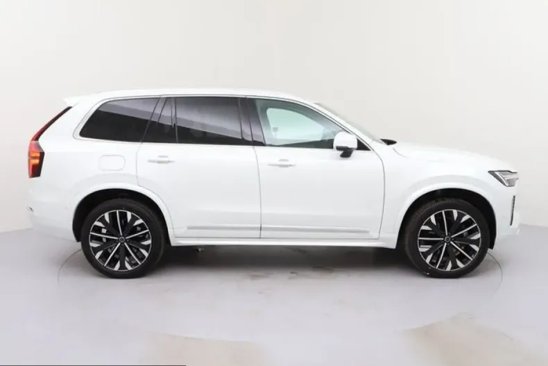 Volvo XC90 din 2025 cu 2.640 km - oferta VOL249996 - foto 5