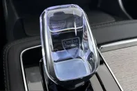 Volvo XC90 din 2025 cu 2.640 km - oferta VOL249996 - foto 13