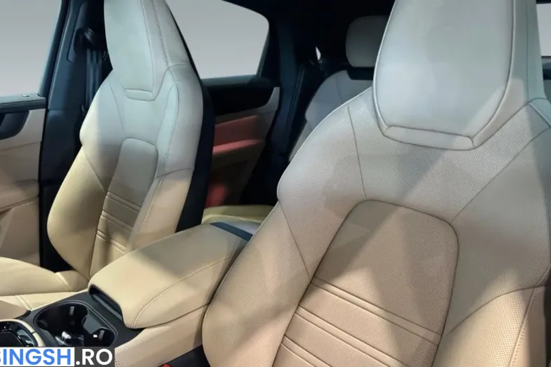 Porsche Cayenne din 2026 cu 51 km - oferta POR249998 - foto 24