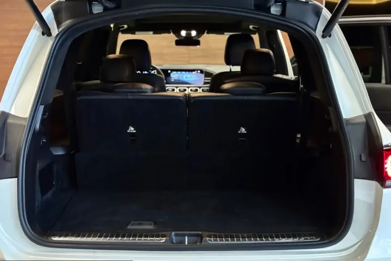 Mercedes-Benz GLS 63 AMG (Clasa GLS) din 2021 cu 79.000 km - oferta MER250000 - foto 31