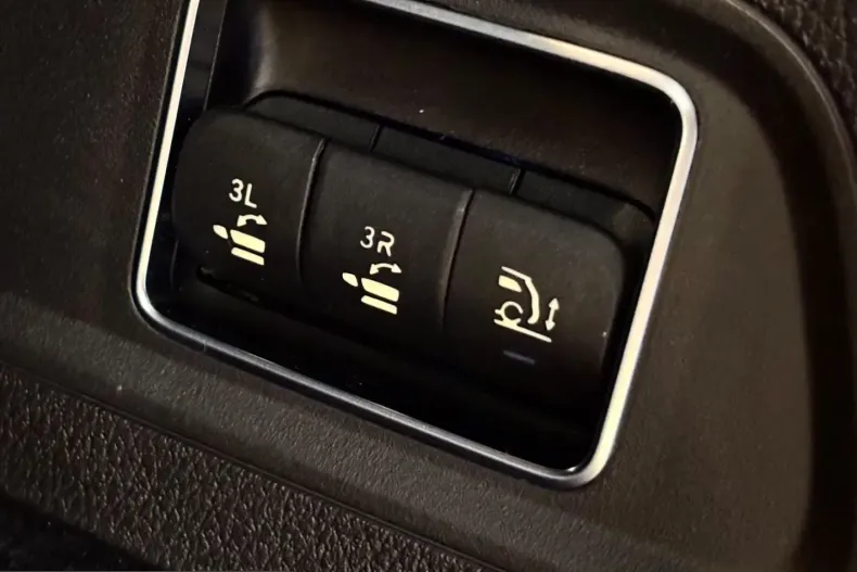 Mercedes-Benz GLS 63 AMG (Clasa GLS) din 2021 cu 79.000 km - oferta MER250000 - foto 32