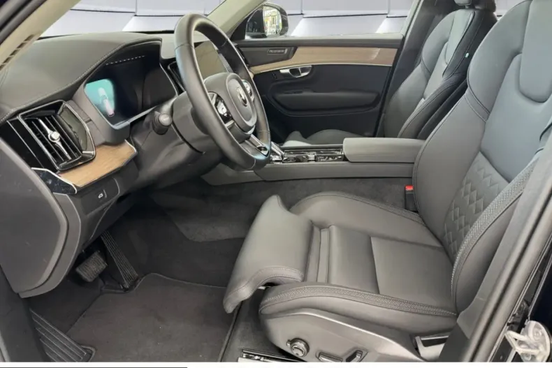 Volvo XC90 din 2025 cu 27.750 km - oferta VOL250006 - foto 5
