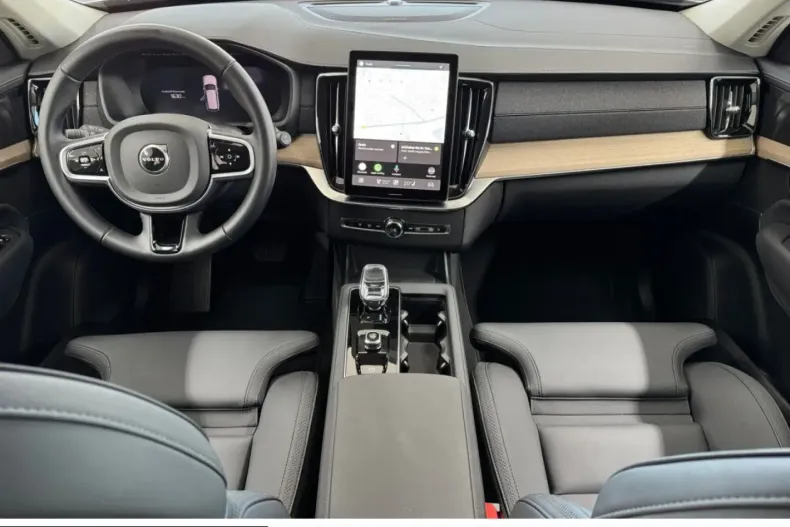 Volvo XC90 din 2025 cu 27.750 km - oferta VOL250006 - foto 7