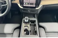 Volvo XC90 din 2025 cu 27.750 km - oferta VOL250006 - foto 9