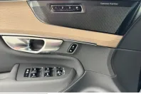 Volvo XC90 din 2025 cu 27.750 km - oferta VOL250006 - foto 12