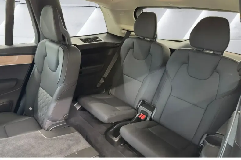 Volvo XC90 din 2025 cu 27.750 km - oferta VOL250006 - foto 16