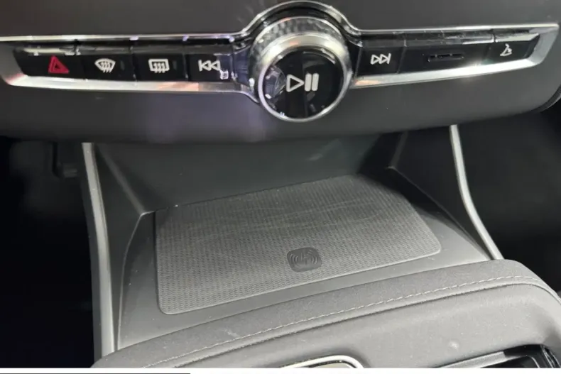 Volvo XC90 din 2025 cu 27.750 km - oferta VOL250006 - foto 28