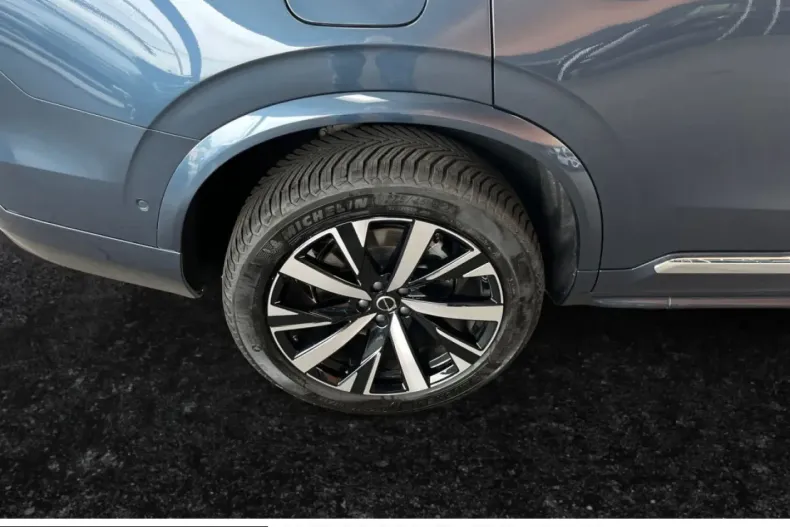Volvo XC90 din 2025 cu 23.999 km - oferta VOL250007 - foto 15