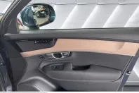 Volvo XC90 din 2025 cu 23.999 km - oferta VOL250007 - foto 24