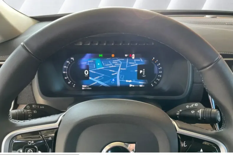 Volvo XC90 din 2025 cu 22.550 km - oferta VOL250009 - foto 10