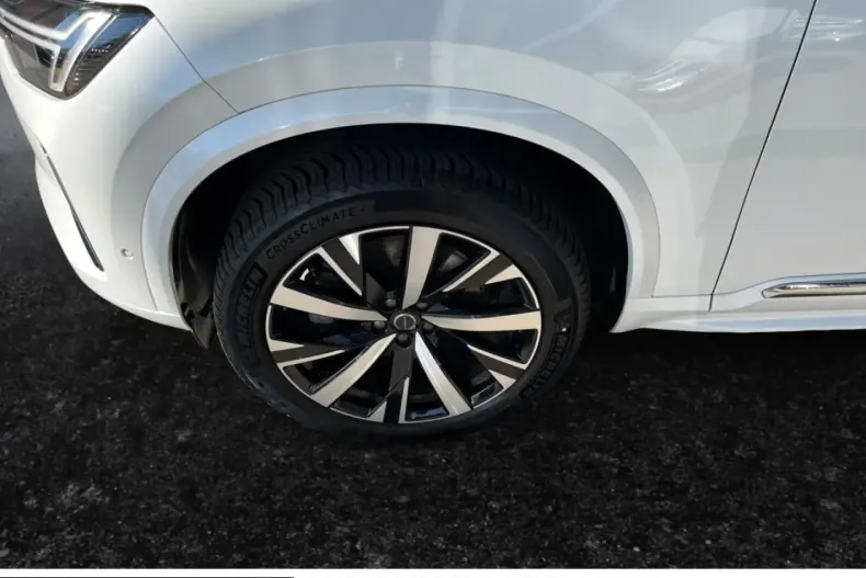 Volvo XC90 din 2025 cu 22.550 km - oferta VOL250009 - foto 14