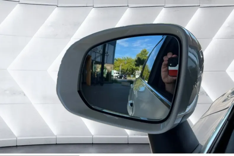 Volvo XC90 din 2025 cu 22.550 km - oferta VOL250009 - foto 20