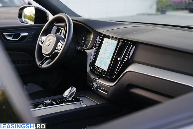 Volvo XC60 din 2023 cu 78.000 km - oferta VOL250016 - foto 28