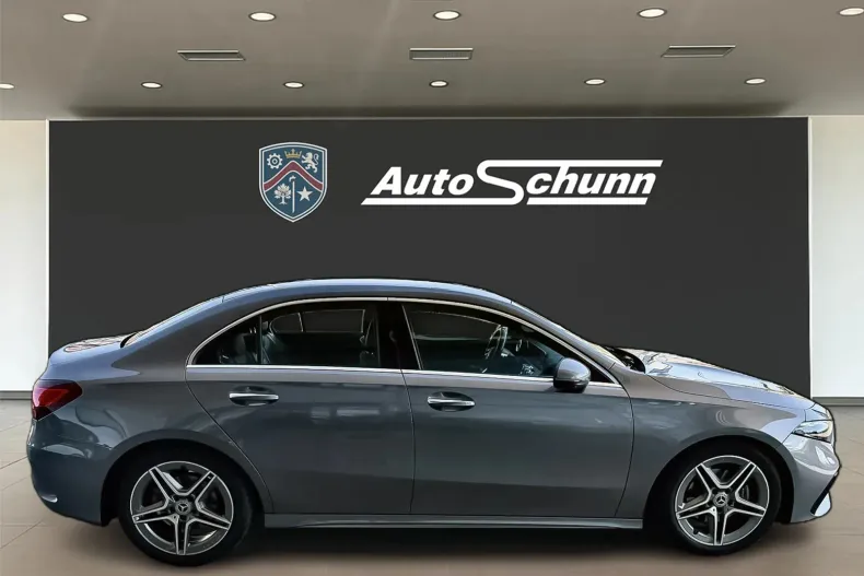 Mercedes-Benz A 200 (Clasa A) din 2022 cu 74.800 km - oferta MER250019 - foto 4