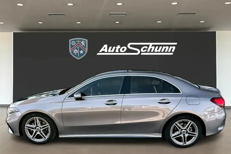 Mercedes-Benz A 200 (Clasa A) din 2022 cu 74.800 km - oferta MER250019 - foto 8