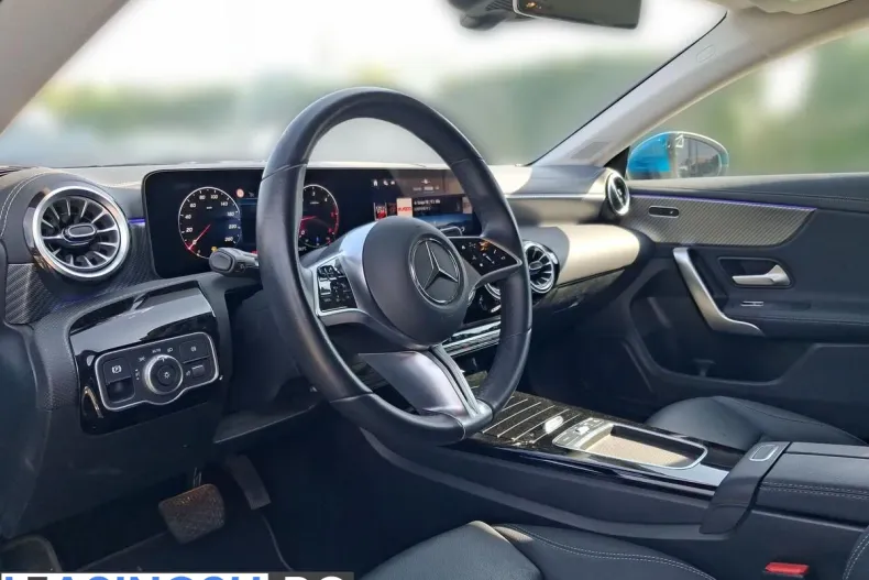 Mercedes-Benz CLA 200 (Clasa CLA) din 2025 cu 40.190 km - oferta MER250028 - foto 9