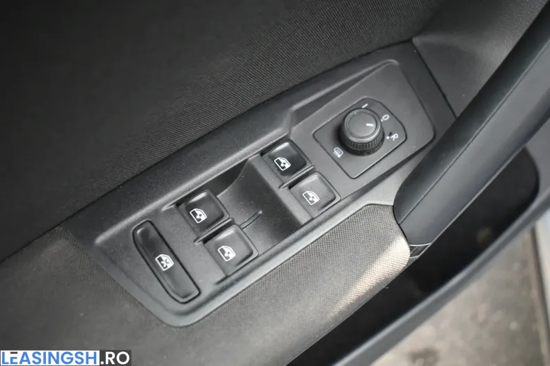 Volkswagen Tiguan din 2022 cu 52.504 km - oferta VOL250029 - foto 11