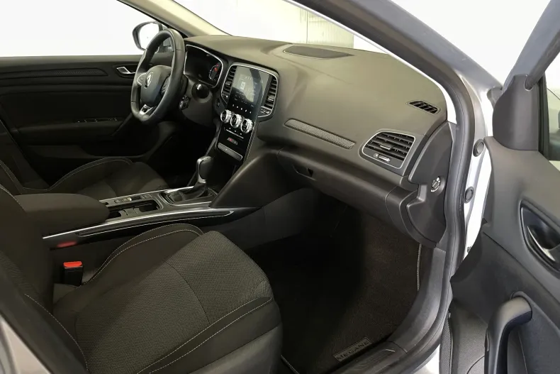Renault Megane din 2023 cu 51.042 km - oferta REN250031 - foto 9
