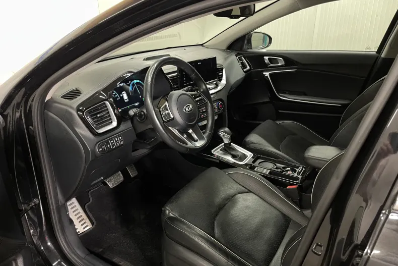 Kia Ceed din 2022 cu 118.953 km - oferta KIA250032 - foto 5