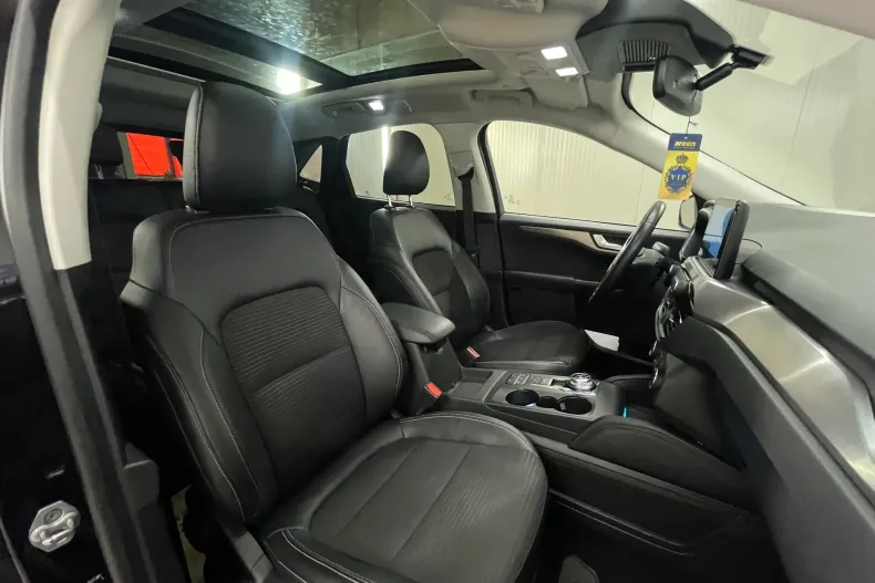 Ford Kuga din 2021 cu 80.413 km - oferta FOR250039 - foto 10