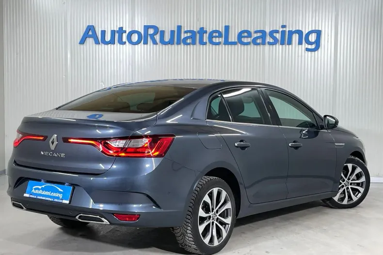 Renault Megane din 2022 cu 44.034 km - oferta REN250040 - foto 3