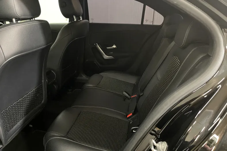 Mercedes-Benz A 250 (Clasa A) din 2021 cu 67.952 km - oferta MER250042 - foto 11