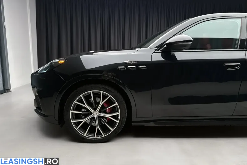 Maserati Grecale din 2022 cu 19.000 km - oferta MAS250044 - foto 6