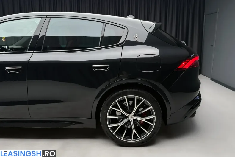Maserati Grecale din 2022 cu 19.000 km - oferta MAS250044 - foto 8