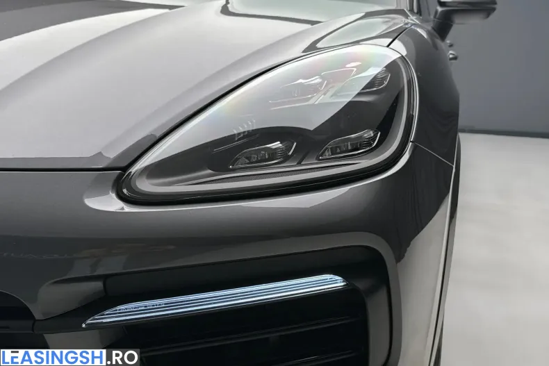 Porsche Cayenne din 2022 cu 60.138 km - oferta POR250045 - foto 10