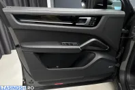 Porsche Cayenne din 2022 cu 60.138 km - oferta POR250045 - foto 12