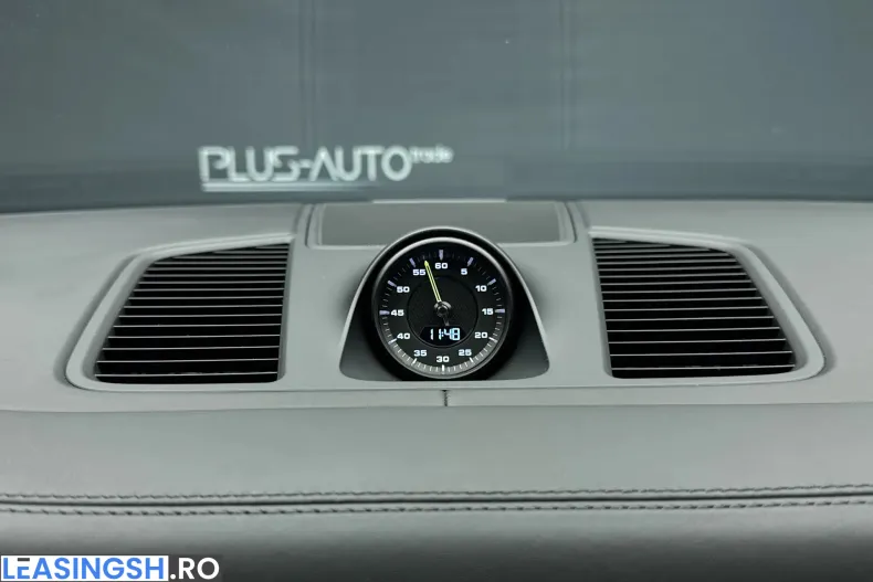 Porsche Cayenne din 2022 cu 60.138 km - oferta POR250045 - foto 25