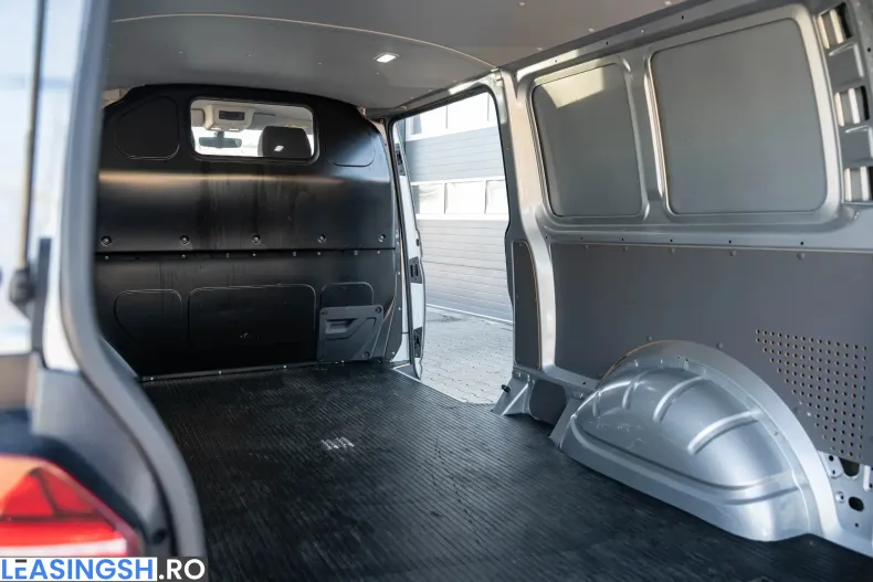 Volkswagen Transporter din 2022 cu 57.500 km - oferta VOL250049 - foto 27